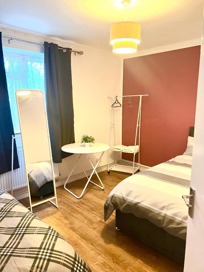 Large Room With Two Bed In Central London Exterior photo
