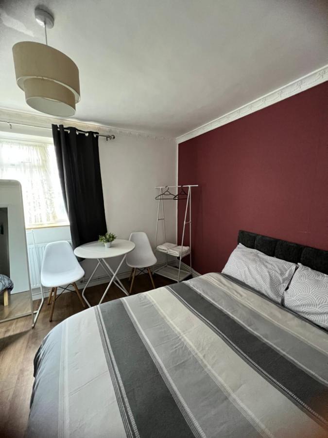 Large Room With Two Bed In Central London Exterior photo